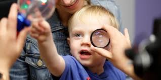 Pediatric eye evaluation services