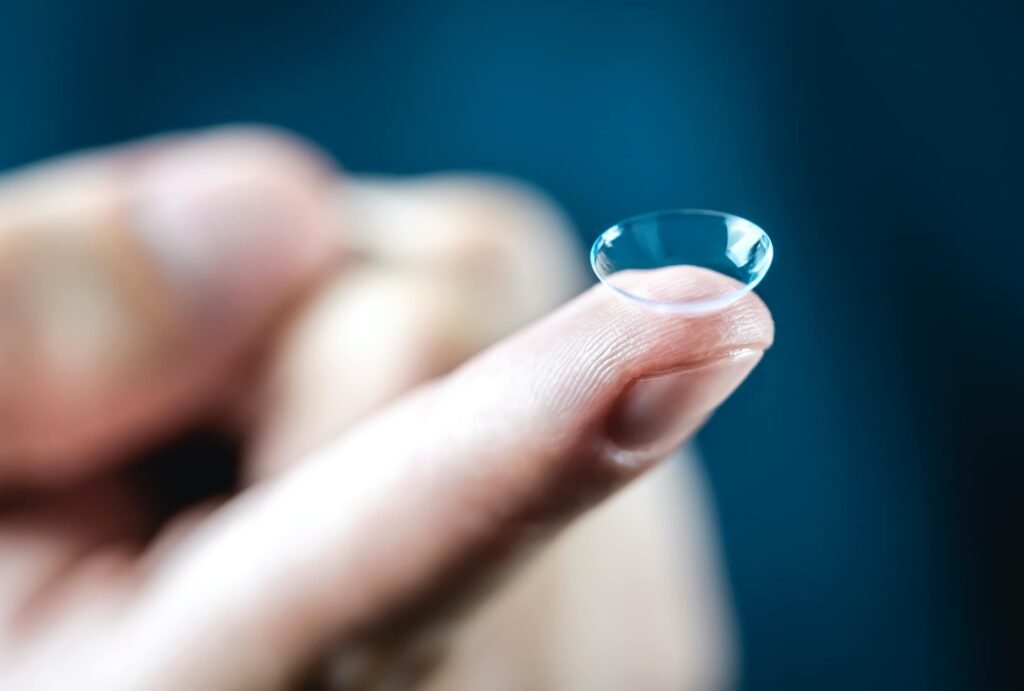 Contact lens