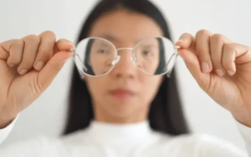 Best Cornea Specialist in Bangalore Comprehensive Keratoconus Evaluation and Management (1) Best Cornea Specialist in Bangalore Comprehensive Keratoconus Evaluation and Management (1)